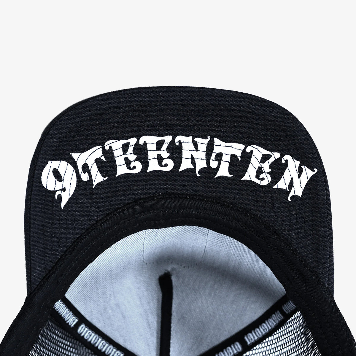 Ace of Snakes Trucker // Black