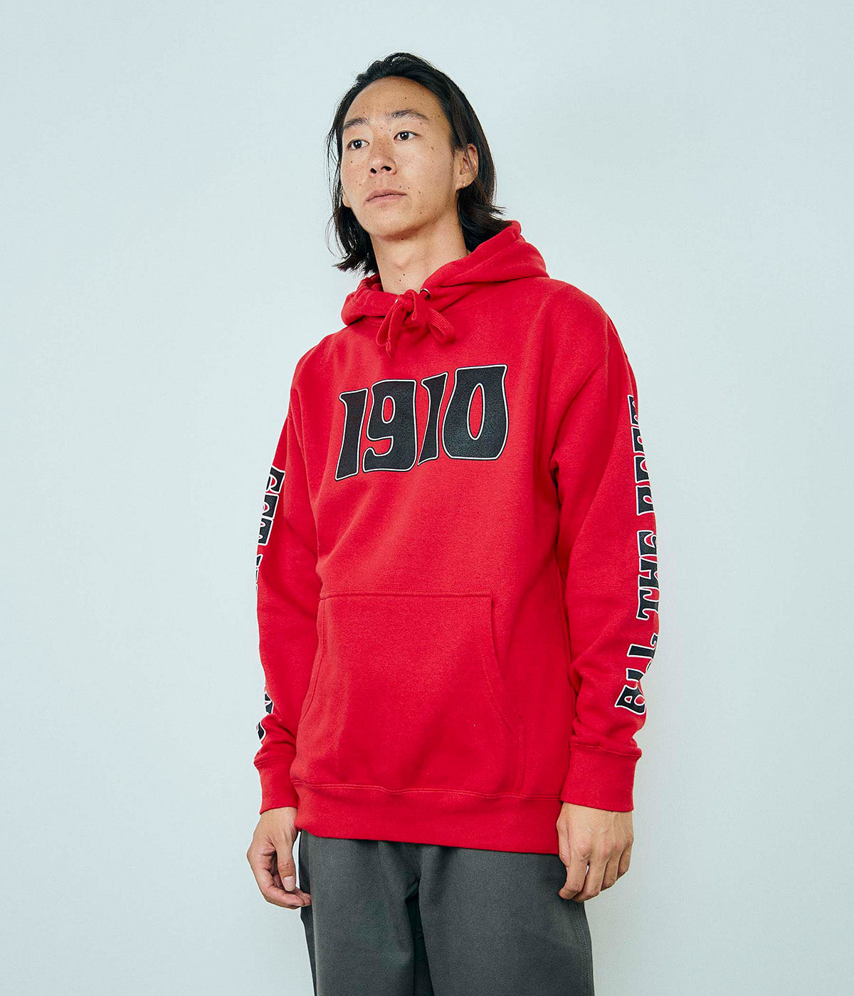 PEAKING HOODY // RED