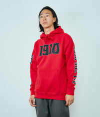 PEAKING HOODY // RED
