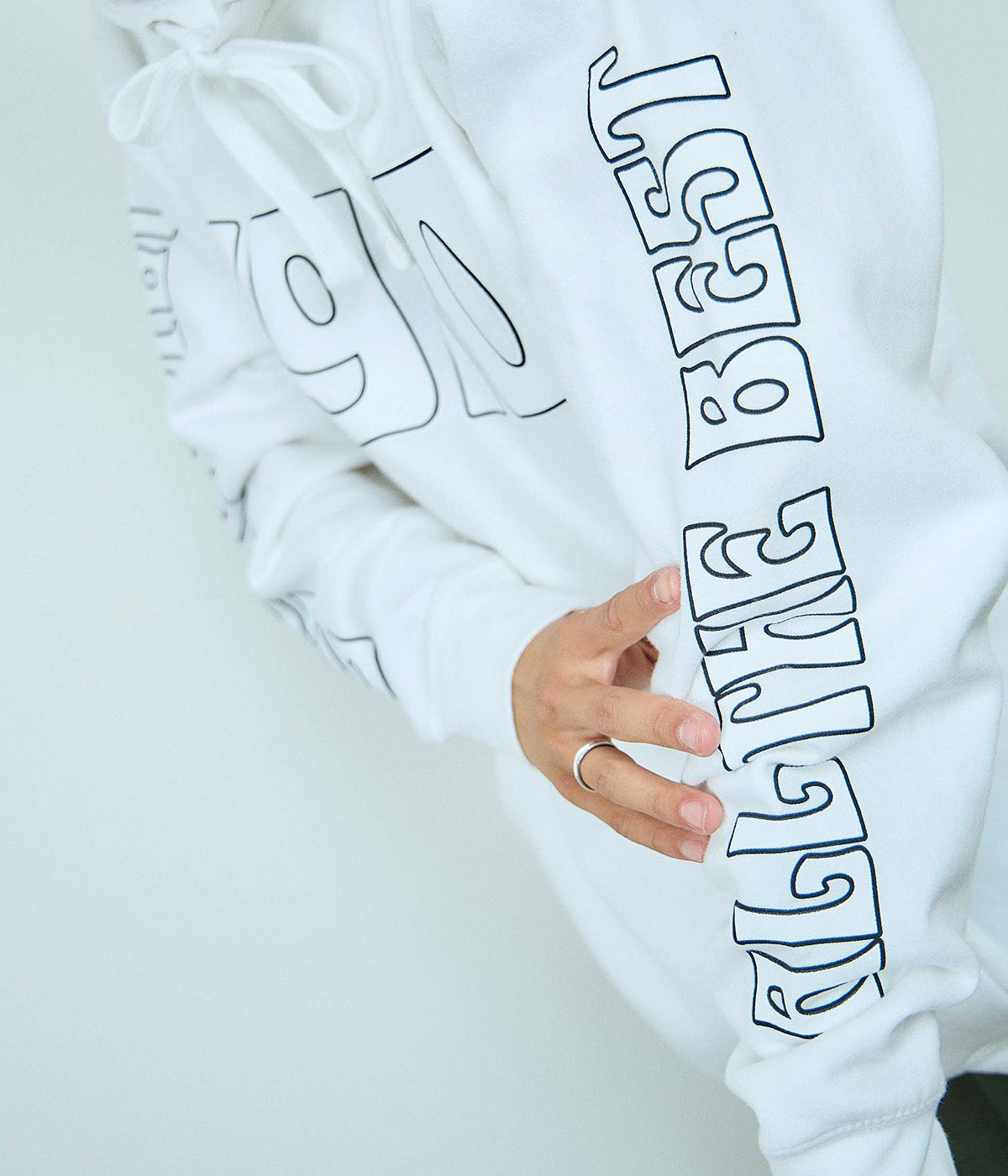 EAGLES DARE HOODY // WHITE