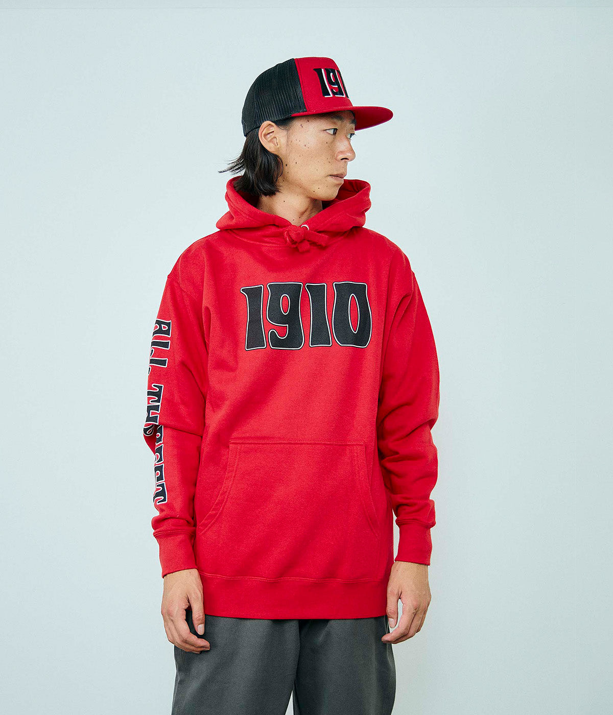 MUSE TOO HOODY // RED