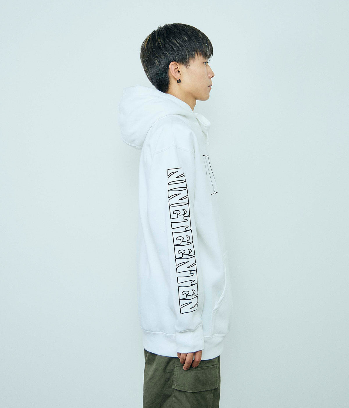 TOTEM HOODY // WHITE