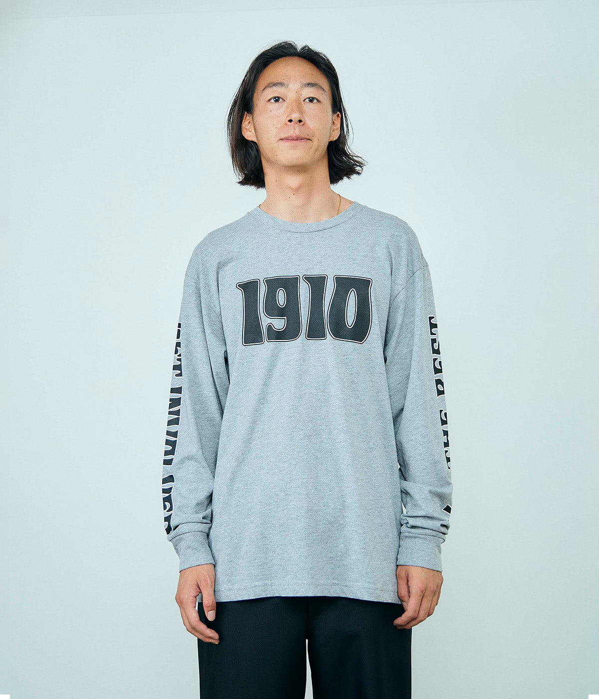 PEAKING L/S // GRAY – 1910 | JAPAN OFFICIAL SITE