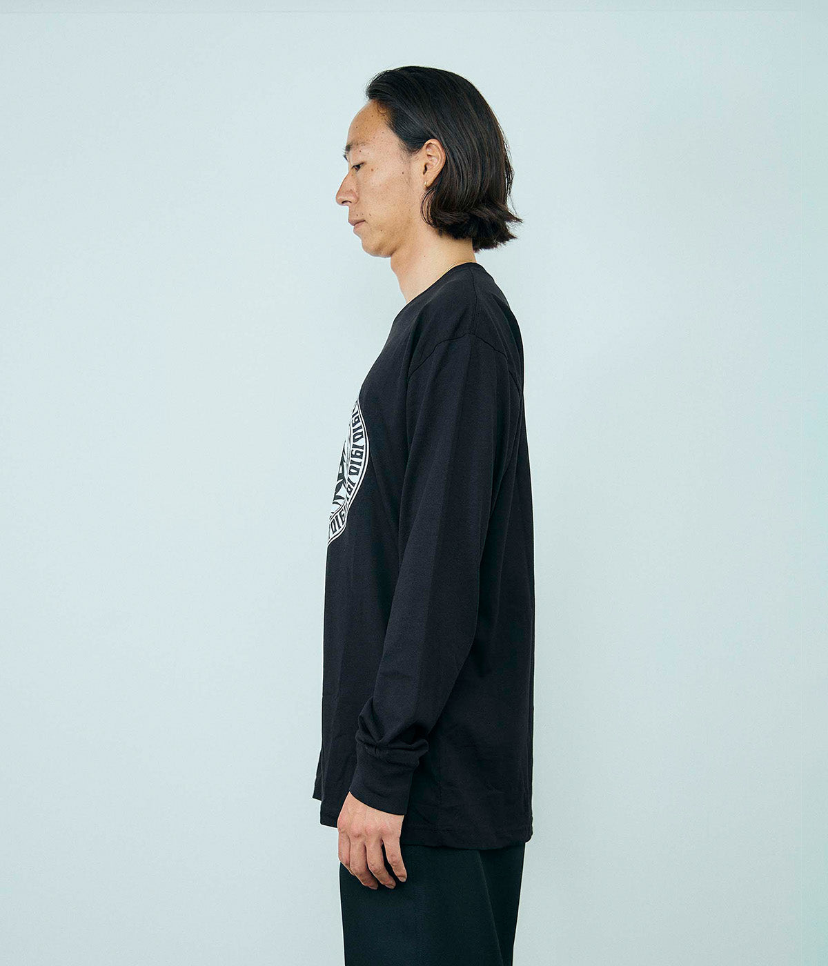 BEHOLDER L/S // BLACK