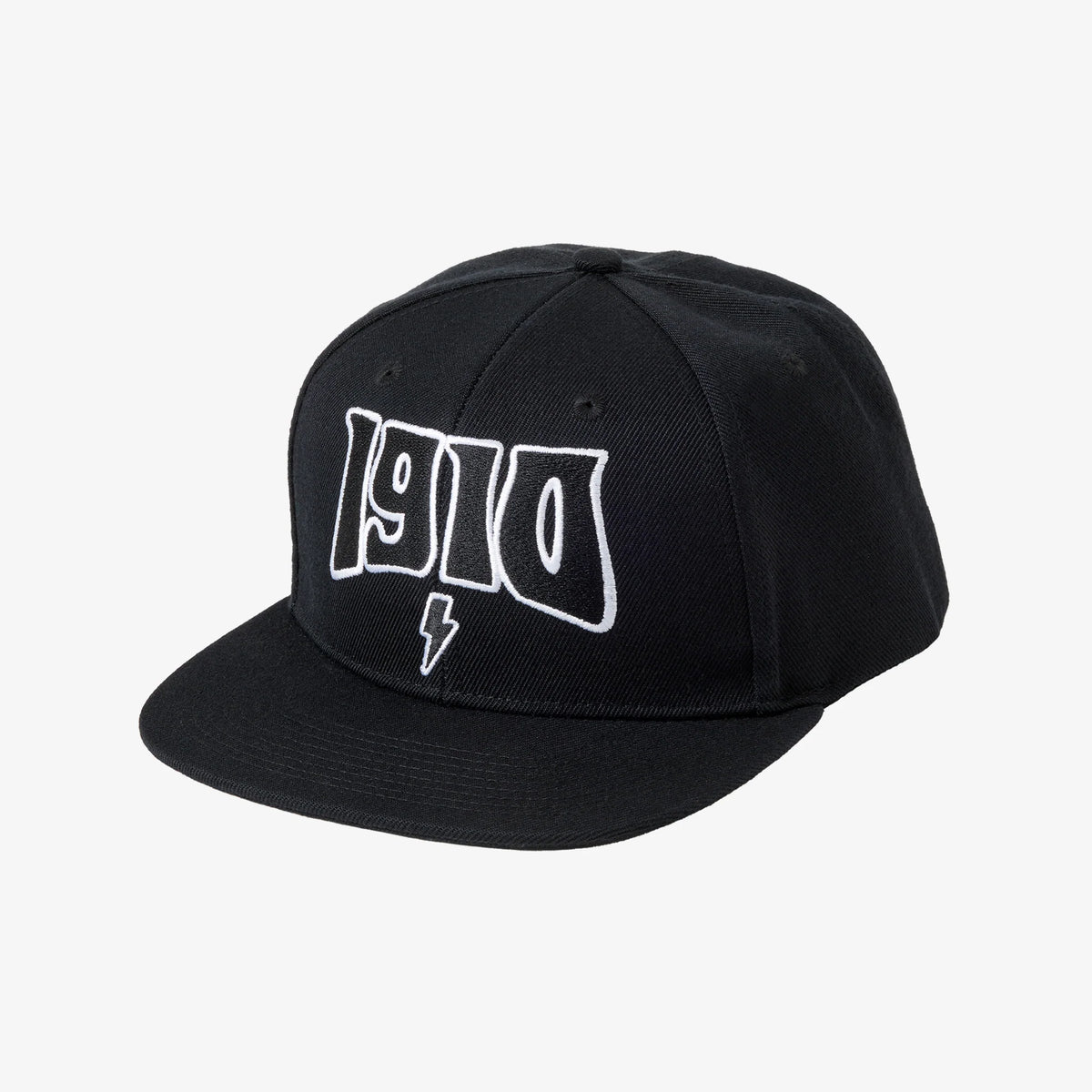 Skewed Roberta Hat // Black