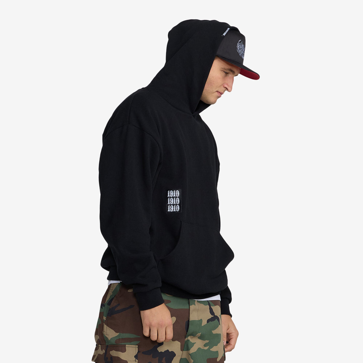Eagles Never Die Snapback // BLACK