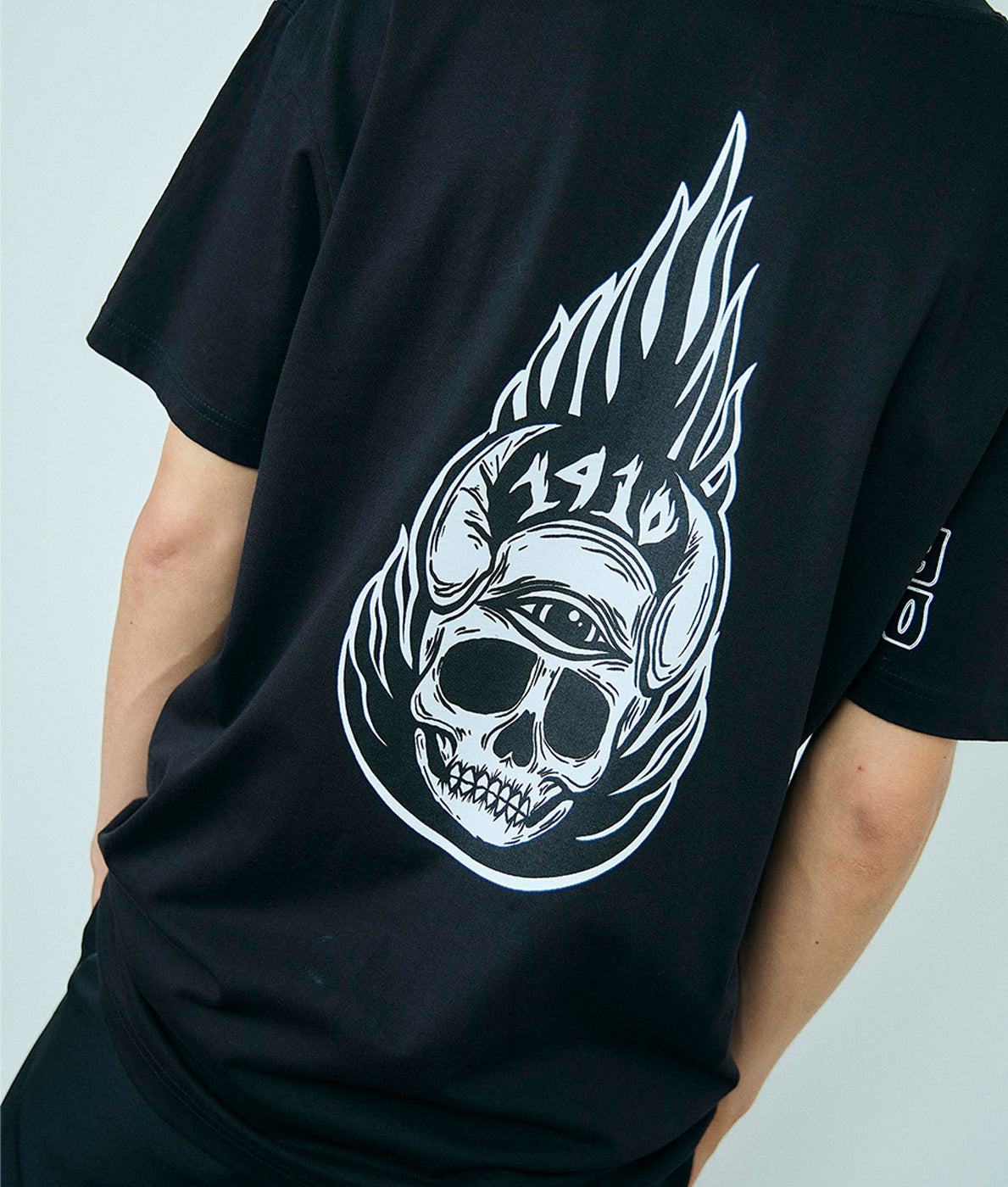 BASTARD SON S/S // BLACK