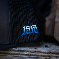Ojo Rojo Snapback // Black