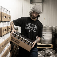 Skewed Roberta S/S T-Shirt // Black